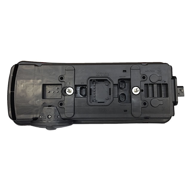 155470 LC8 REAR LAMP RH SMOKED LENS SIDE CONNECTOR IVECO