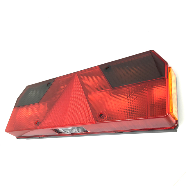 25-5501-521 EUROPOINT LAMP RH C/W NO PLATE LAMP & CABLE GLAND FITTNG