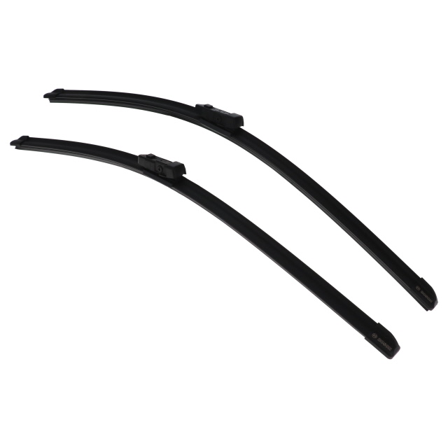 SET OF WIPER BLADES