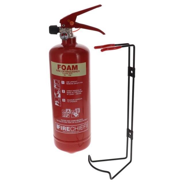 1.9 Fire Extinguishers & Boxes - UCUK Truck, Trailer, Lorry, Van & LCV ...