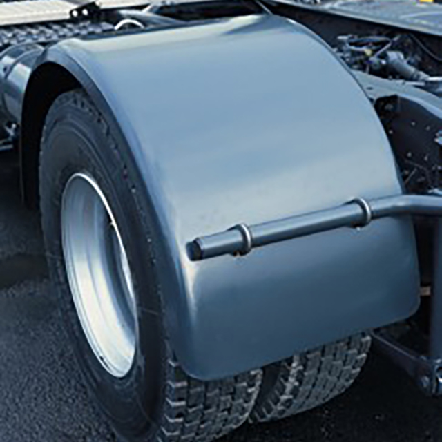 MUDWING STEEL 51 675 (W) X 2135 (L) X 685 (R) SOLD IN SINGLES