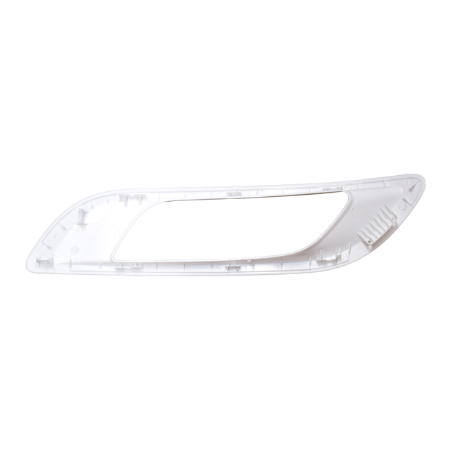 DFBY0045 FOG LAMP SURROUND RH DAF CF EURO 6