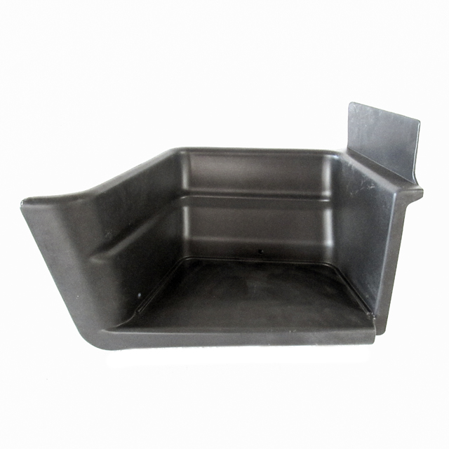 Bottom Step RH to suit Iveco