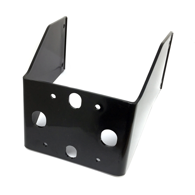 IVBODY1038 LOWER STEP RH LH