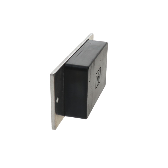 KLTB0367 Tipper pad bolt on 180x75x30mm 7mm bolt holes