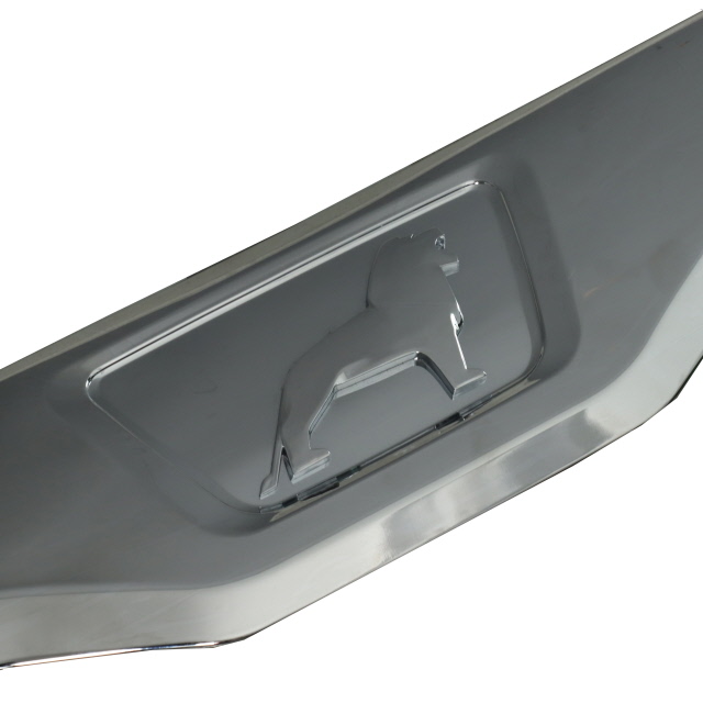 MNBY0044 UPPER GRILLE CHROME INSERT MAN TGX E6