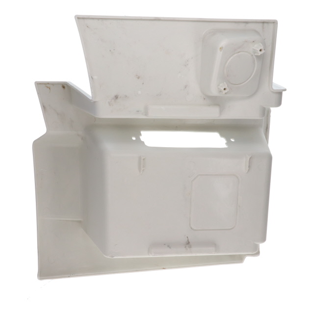 MNBY0183 Step LH White Primed To Suit MAN TG3