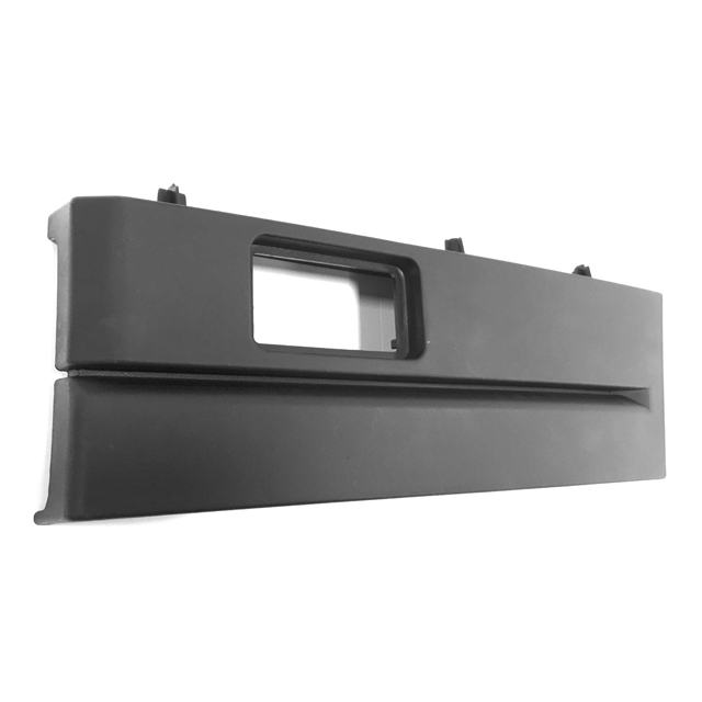 SCBODY544 STEP MIDDLE TRIM LH