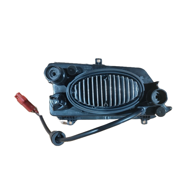 SCRL0001 LED Roof Spot Lamp LH to suit SCANIA 7 Series standard roof