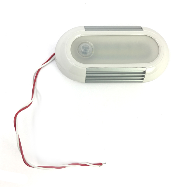 LED SHORT INTERIOR LAMP WITH PIR SENSOR 700 LUMENS