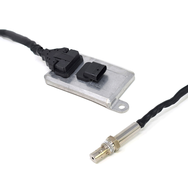 TNX010 Nox Sensor - Post-Cat - Suits Iveco Eurocargo, Stralis, Trakker