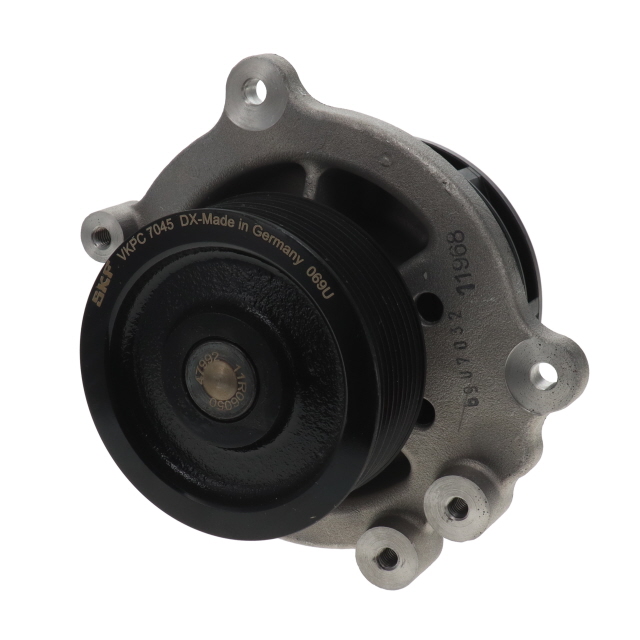 SKF Waterpump to suit DAF