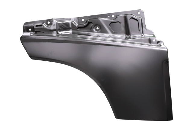 DOOR EXTENSION RH VOLVO FH SERIES 4