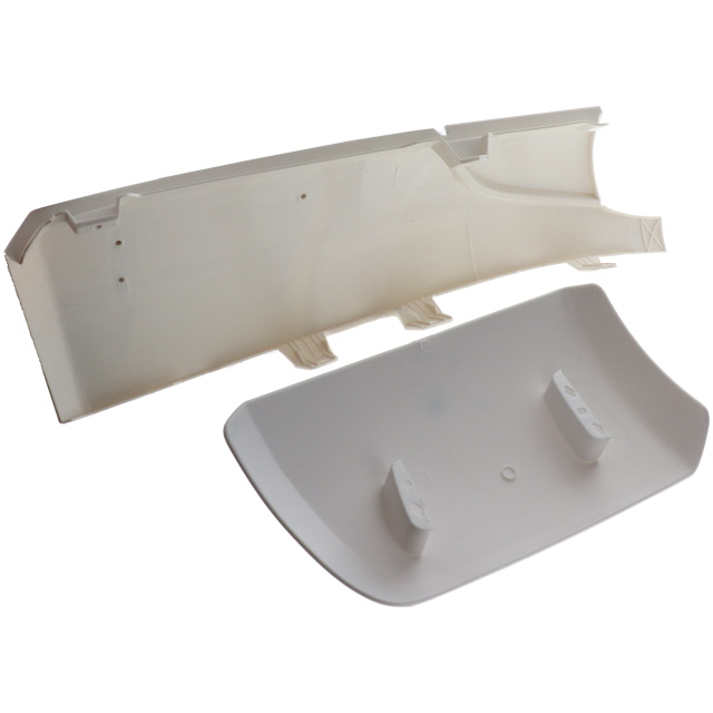 VLBY0124 FRONT CORNER PANEL RH