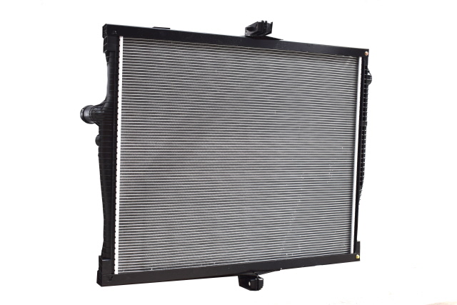 Radiator - Suits Renault CKT, Volvo FH Euro 6